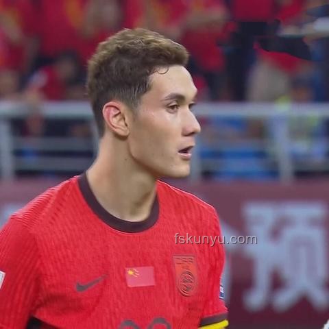 国足无缘2026世界杯，伊万是否该下课？接任人选探讨